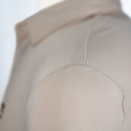 Robot Golf Mr. Sandman polo, sleeve detail, brown.