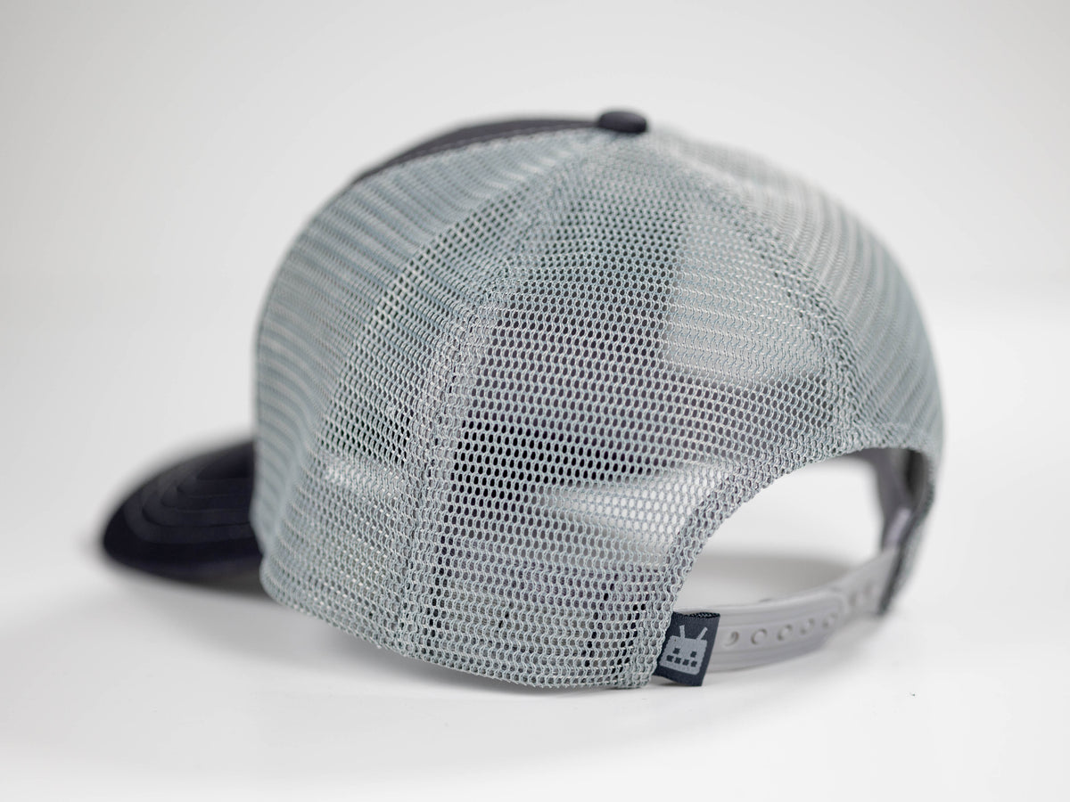 Robot Golf Classic Grey hat, side view.