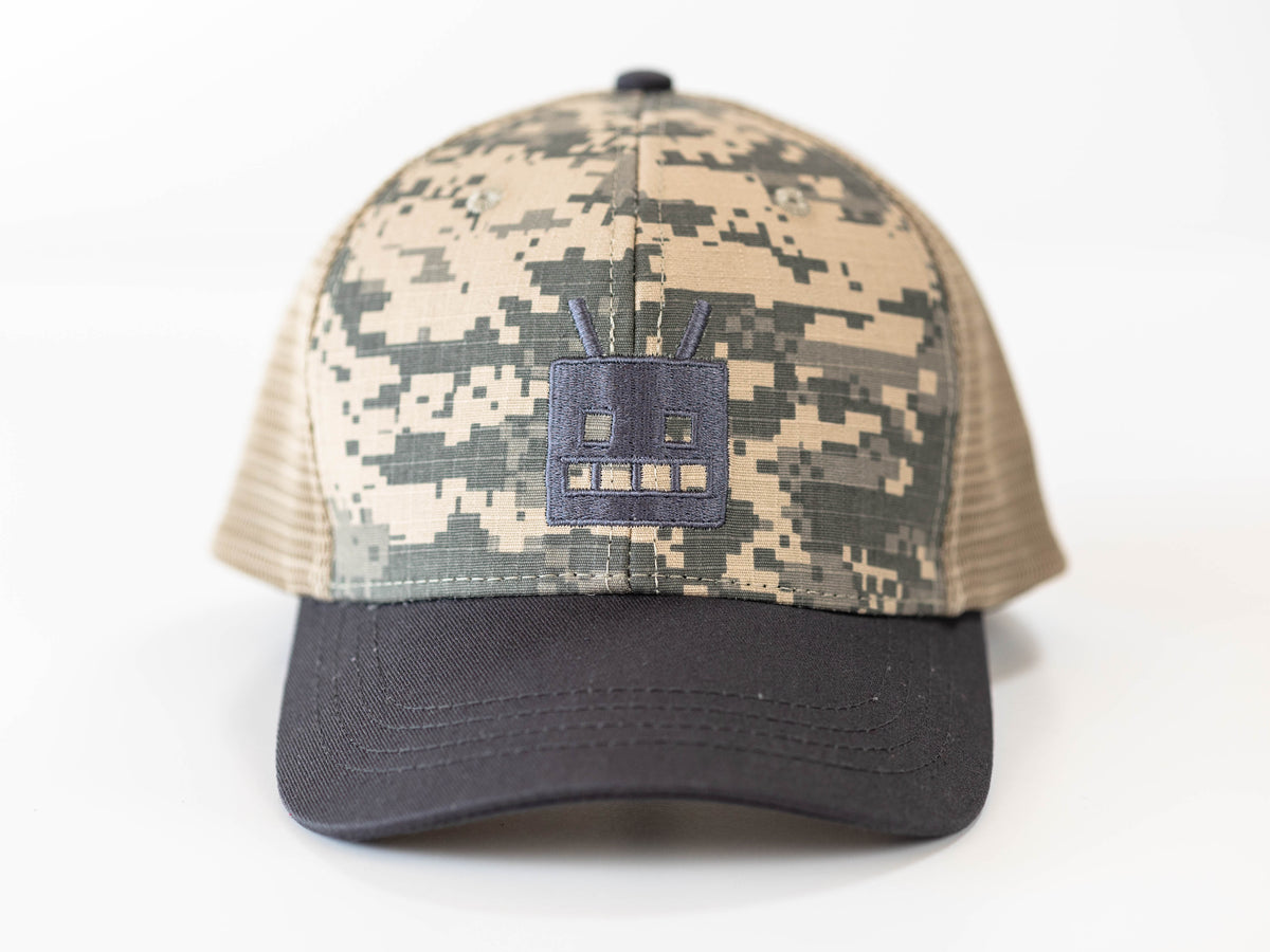Robot Golf Desert Storm hat, front view.