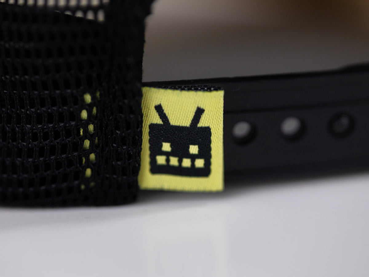 Robot Golf Lemonado hat, back view.